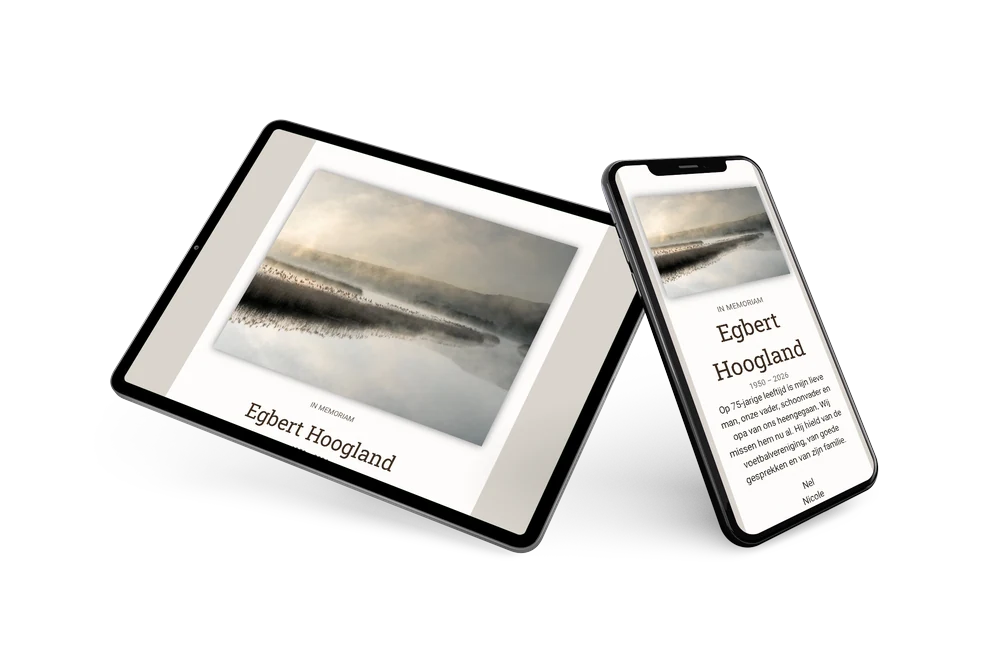 In memoriam kaart met meer in nevel &ndash; example 2