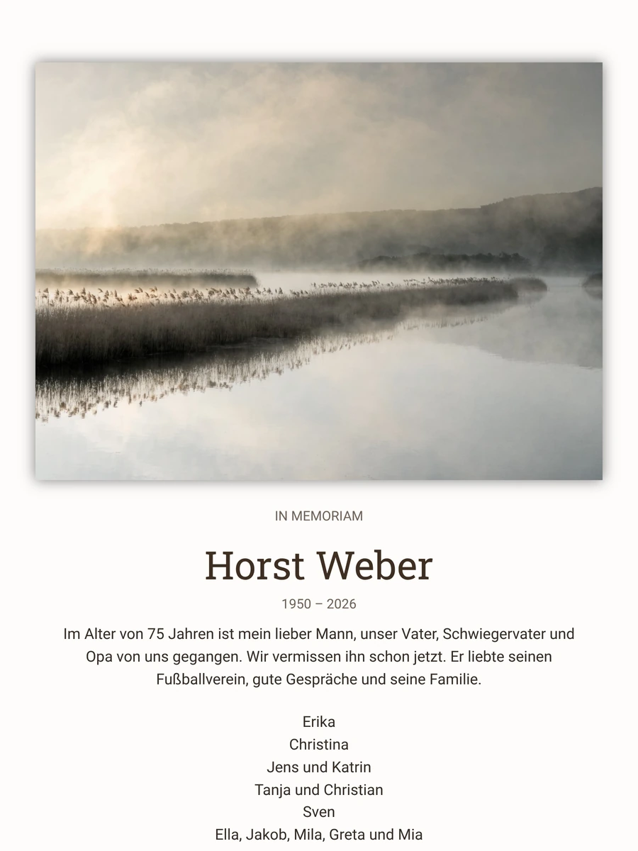In-memoriam-Karte mit See im Morgennebel