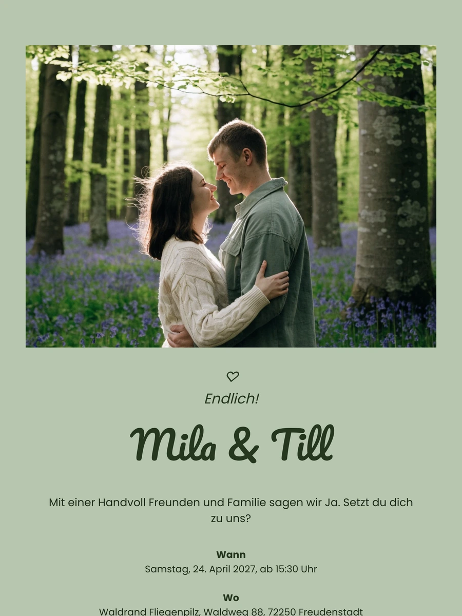 Grüne Hochzeitseinladung mit Paar im Wald