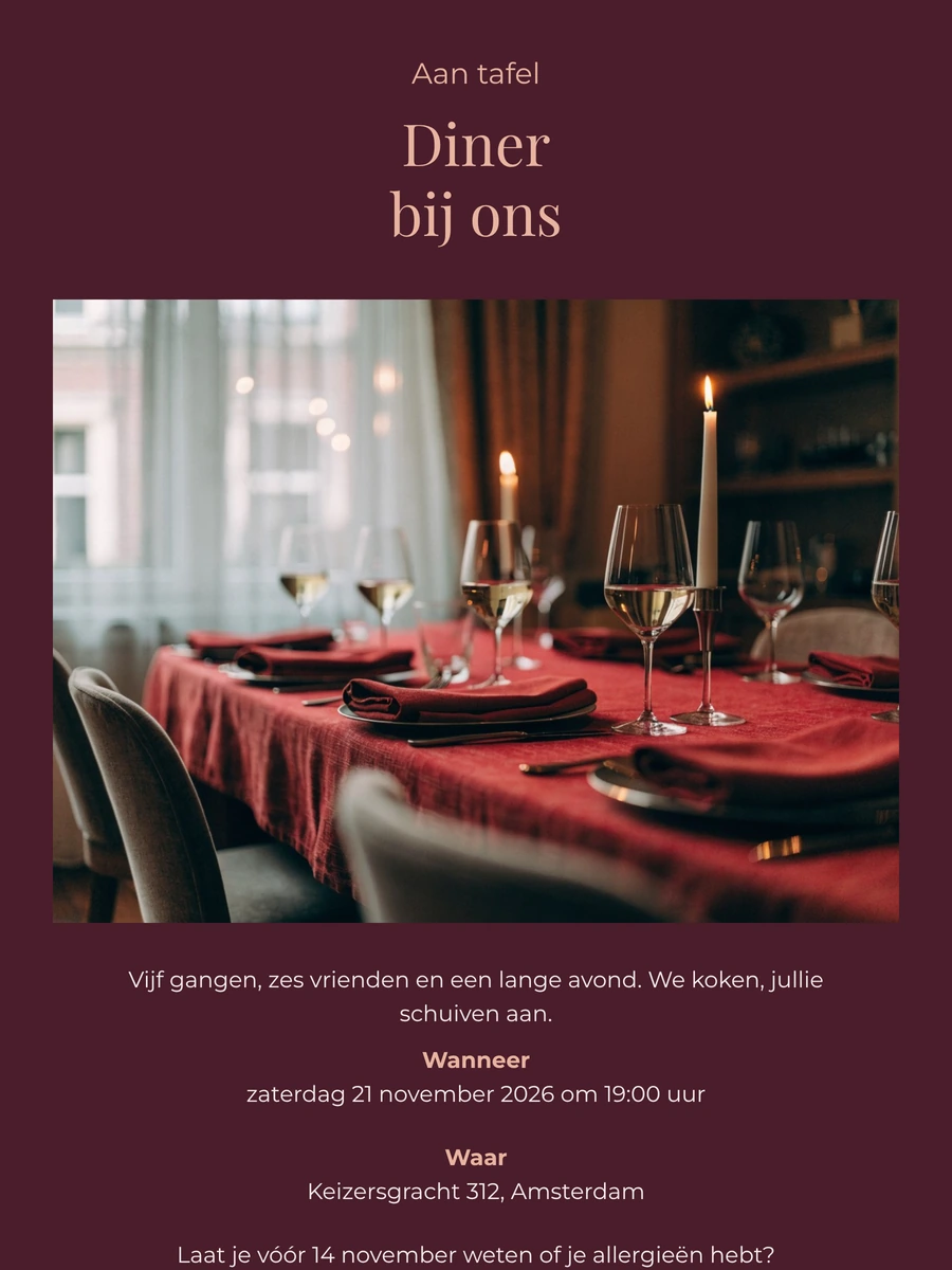 Elegant etentje met kaarslicht en wijnrood