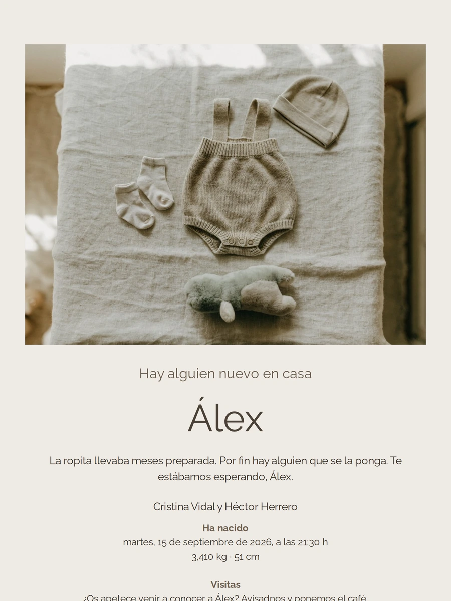 Tarjeta de nacimiento con foto de canastilla
