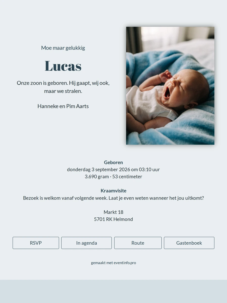 Zacht blauwgrijs geboortekaartje met babyfoto