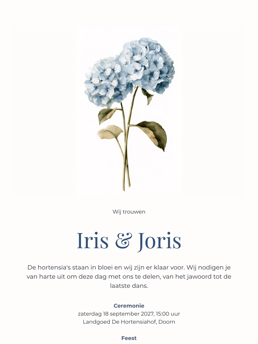 Poederblauwe trouwkaart met grote hortensia bovenaan